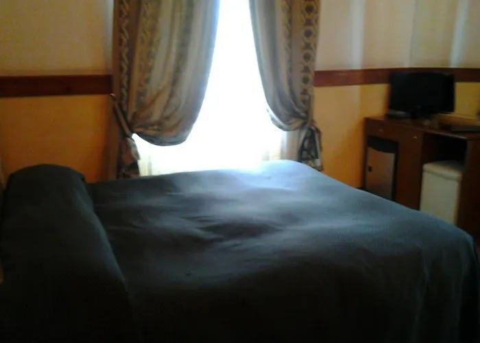 Гостевой дом Piccolo Di Piazza Di Spagna 4*